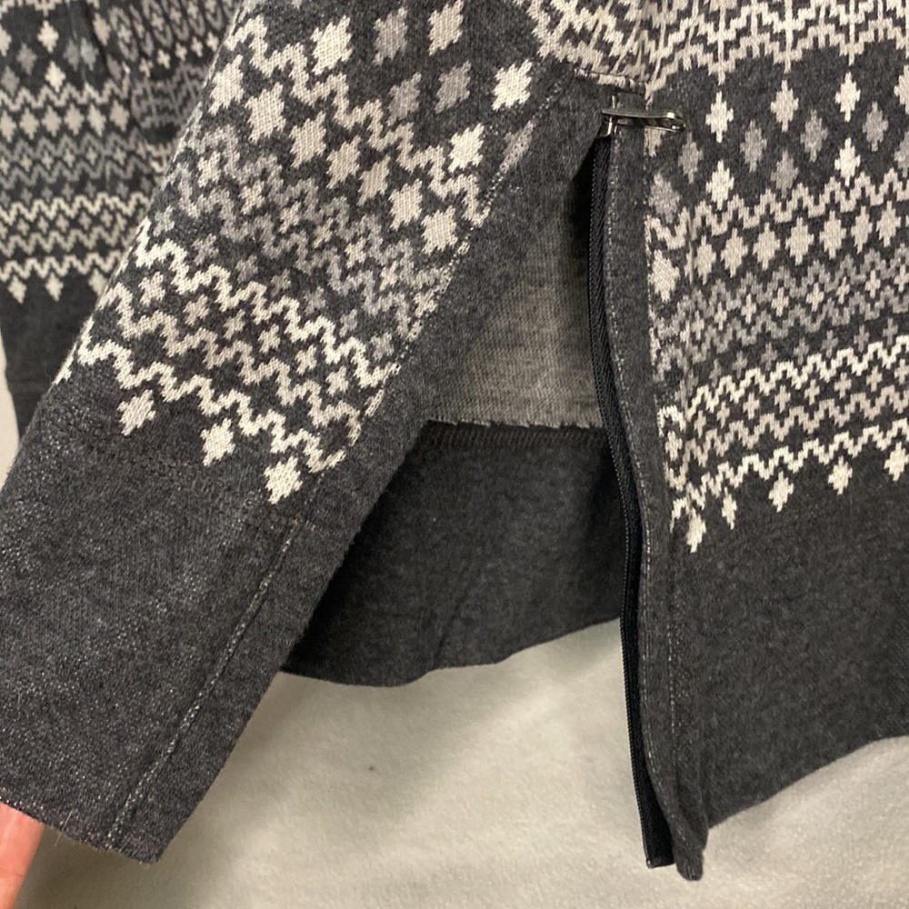 Gray Patterned Cowl Neck Sweater - image 4